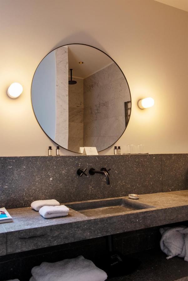 Hotel Riga Antwerp Exterior photo